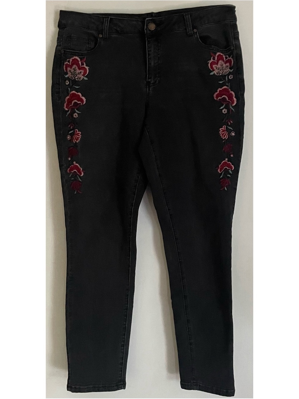 Falls Creek Black Skinny Jeans with Pink Floral Embroidery